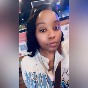 Meet your Posher, Aj